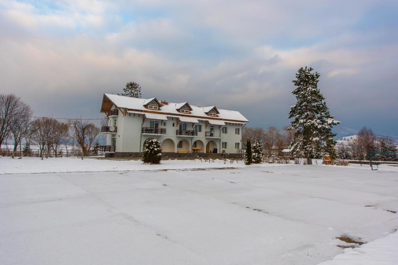 Complex Panicel Râşnov Exterior photo