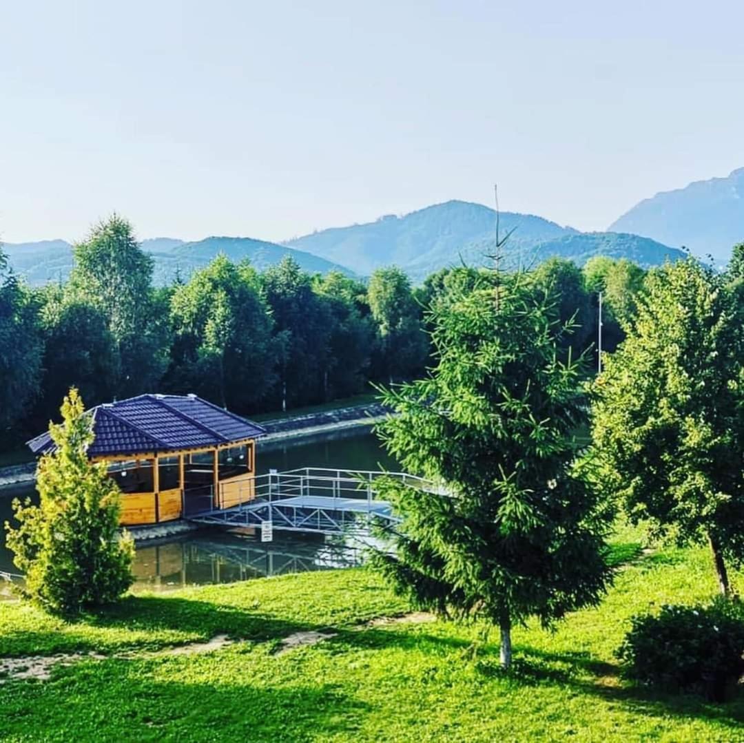 Complex Panicel Râşnov Exterior photo